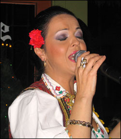 Adrijana Alachka photo